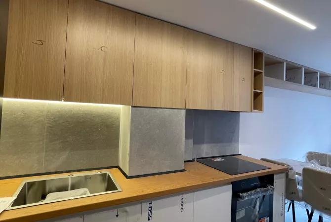 Shtepi ne shitje Duplex(shtepi me 2 kate) ne Tirane, 1+1, Mobilimi E mobiluar, Pagesa 95,000  Euro.