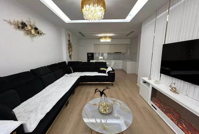 Shtepi me qera Apartament ne Tirane, 2+1, Mobilimi E mobiluar, Pagesa 900  Euro.