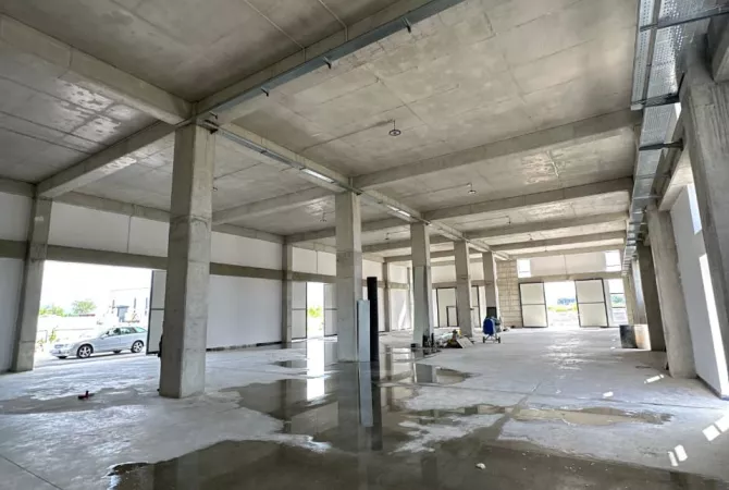 Business Property for Rent 4+1 in Tirana - 4,800 Euro