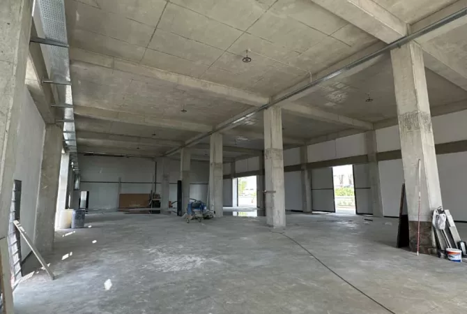 🏡 Jepet Kapanon industrial me qira ne Kashar, prane Top Chanell