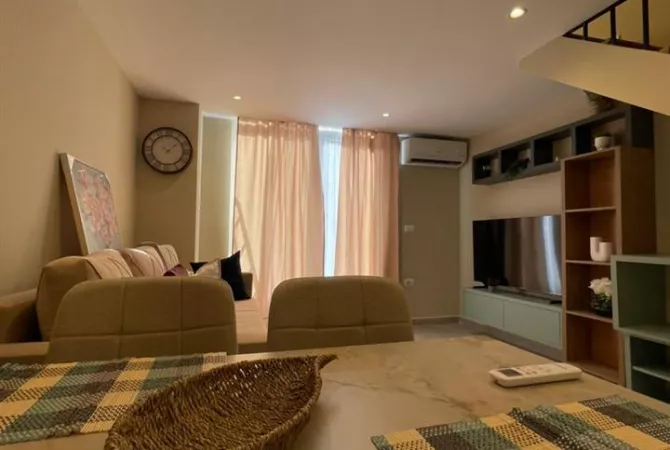 Duplex (2 storey house) for sale in Tirana 1+1, Furnished