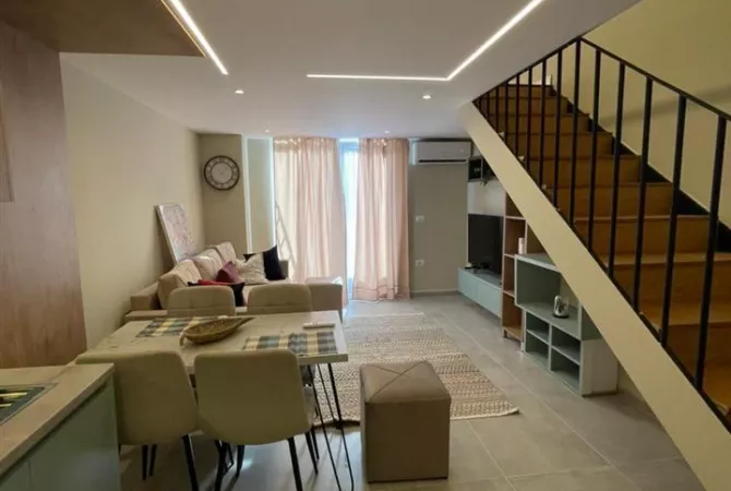 Duplex (2 storey house) for sale in Tirana 1+1, Furnished