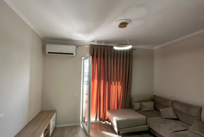 Shtepi ne shitje 1+1 ne Tirane - 85,000 Euro