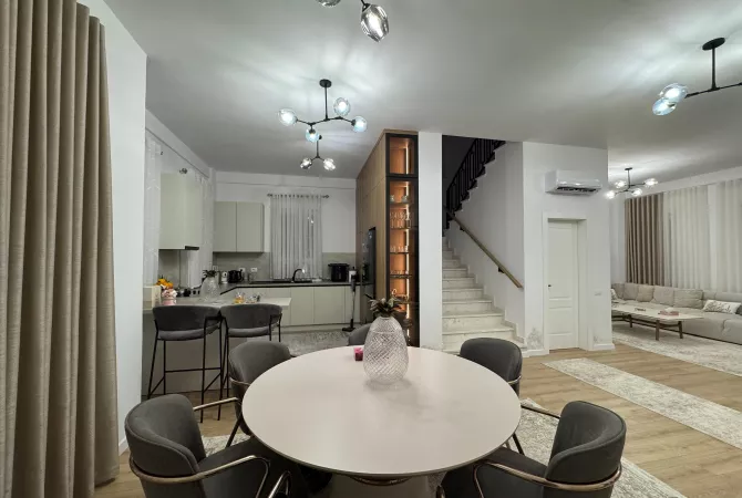 House for Rent 4+1 in Tirana - 2,500 Euro