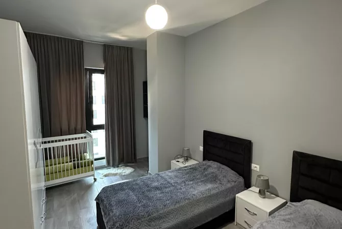 Shtepi me qera Apartament ne Tirane, 3+1, Mobilimi E mobiluar, Pagesa 1,200  Euro.
