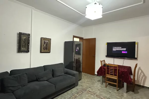 Shtepi me qera 1+1 ne Tirane - 600 Euro