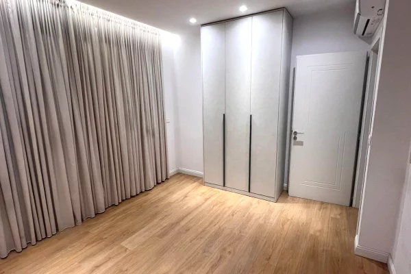 Shtepi me qera 2+1 ne Tirane - 850 Euro