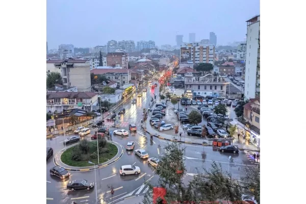 Shtepi ne shitje 1+1 ne Tirane - 190,000 Euro