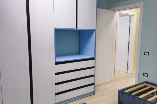 Shtepi me qera 2+1 ne Tirane - 1,200 Euro