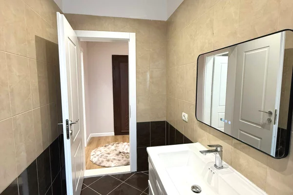 House for Sale 1+1 in Tirana - 121,000 Euro