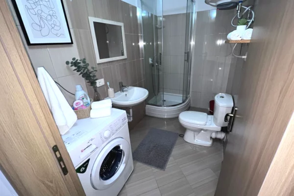 Shtepi ne shitje 1+1 ne Durres - 65,000 Euro