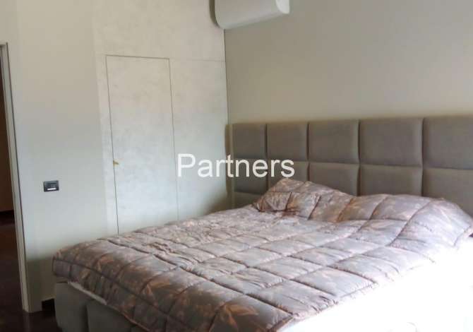 Shtepi me qera 1+1 ne Tirane - 450 Euro