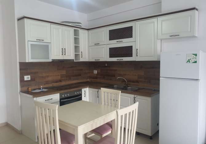 Shtepi me qera 2+1 ne Tirane - 500 Euro