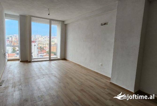 Shtepi ne shitje 2+1 ne Tirane - 205,000 Euro