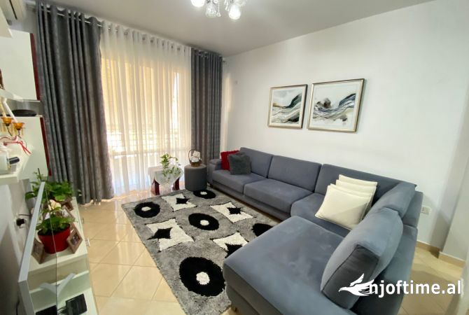 Shtepi ne shitje 2+1 ne Tirane - 120,000 Euro