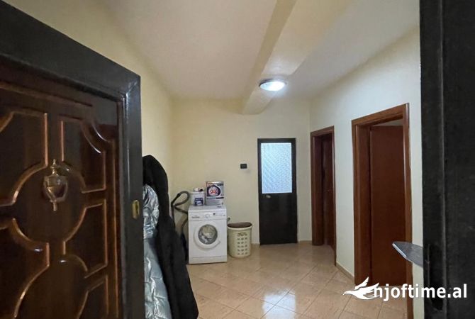 Shtepi ne shitje 2+1 ne Tirane - 170,000 Euro