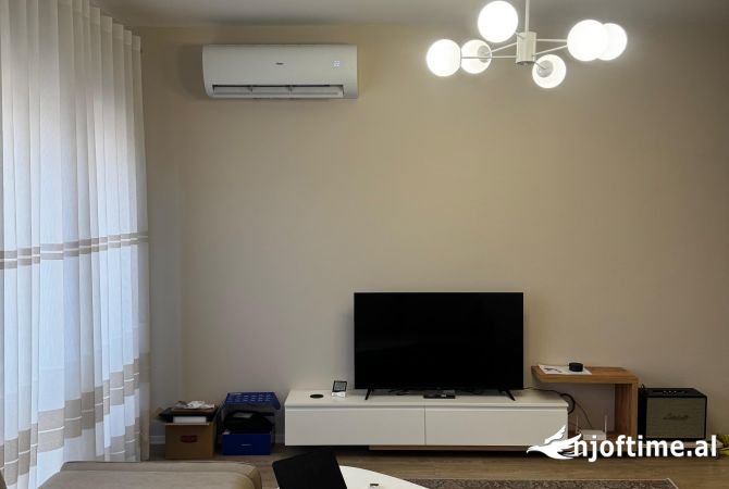 Shtepi me qera 1+1 ne Tirane - 700 Euro