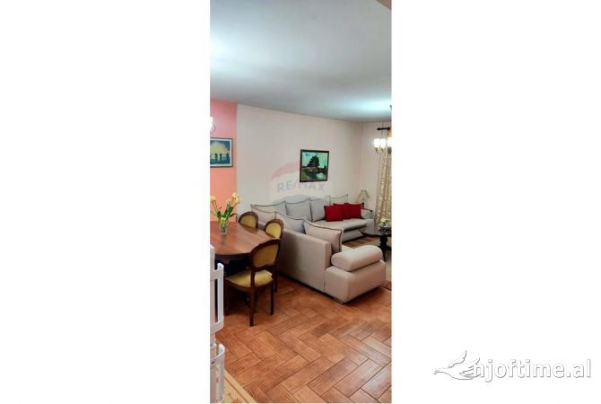 Shtepi me qera 1+1 ne Tirane - 500 Euro