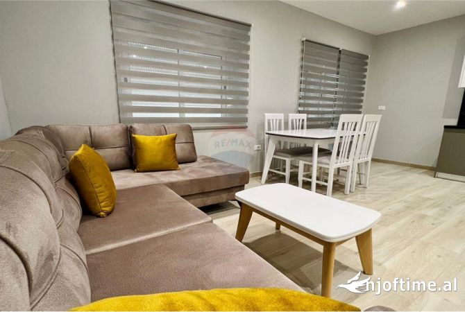 Shtepi me qera 2+1 ne Tirane - 650 Euro