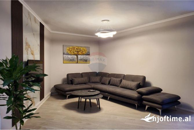 Jepet apartament 3+1 me qira ne Yzberish