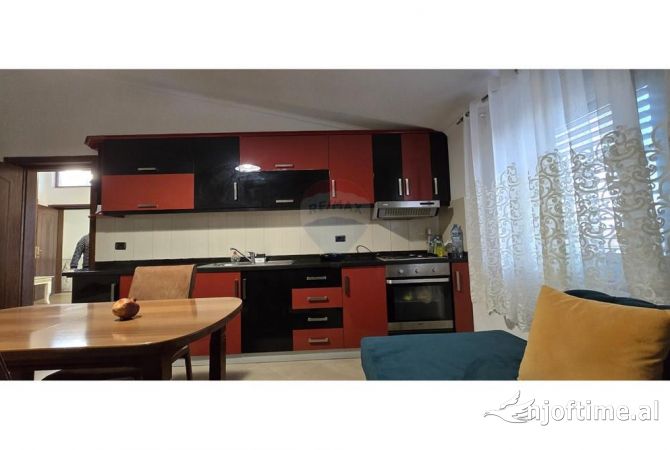 Shtepi me qera 2+1 ne Tirane - 45,000 Leke