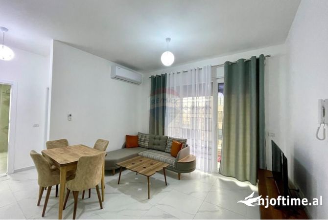 Shtepi me qera 1+1 ne Tirane - 550 Euro