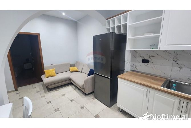 Shtepi me qera 1+1 ne Tirane - 400 Euro