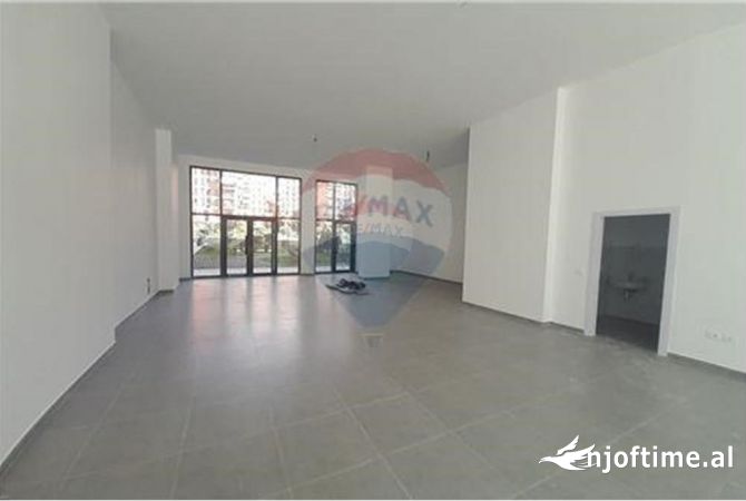 Ambient biznesi me qera 1+1 ne Tirane - 2,000 Euro