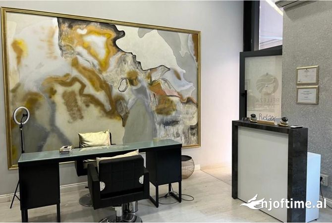 Ambient biznesi me qera 1+1 ne Tirane - 1,400 Euro