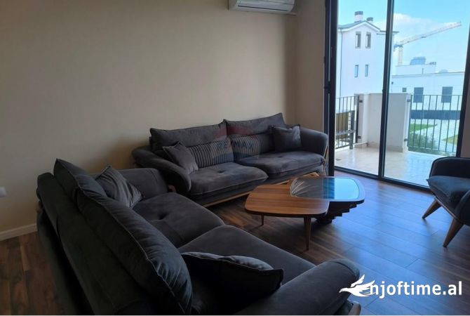 Shtepi ne shitje 2+1 ne Tirane - 275,000 Euro