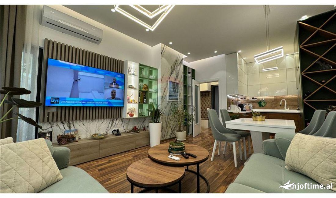 Shtepi me qera Apartament ne Tirane, 1+1, Mobilimi E mobiluar, Pagesa 800  Euro.