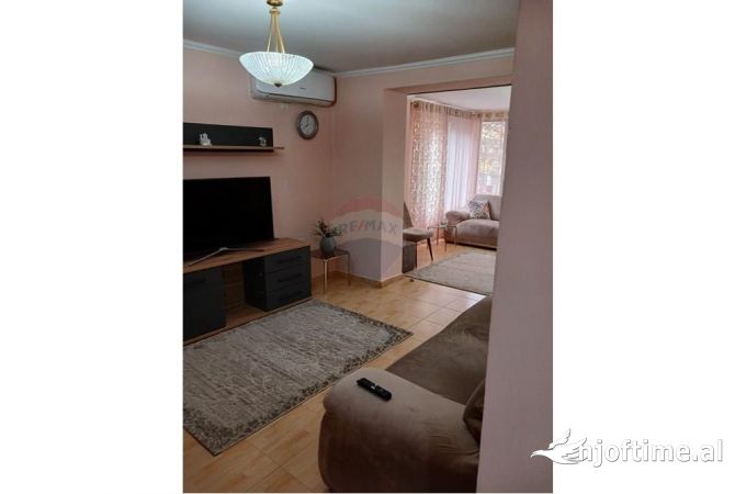 Shtepi me qera 2+1 ne Tirane - 600 Euro