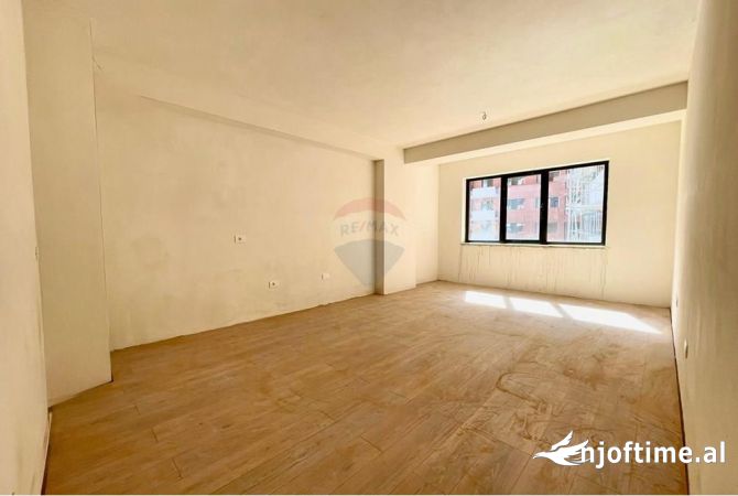 Shtepi ne shitje 2+1 ne Tirane - 122,000 Euro