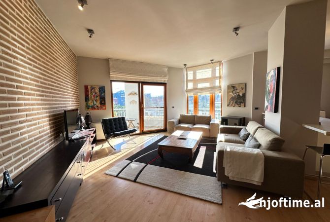 Shtepi me qera 2+1 ne Tirane - 1,500 Euro