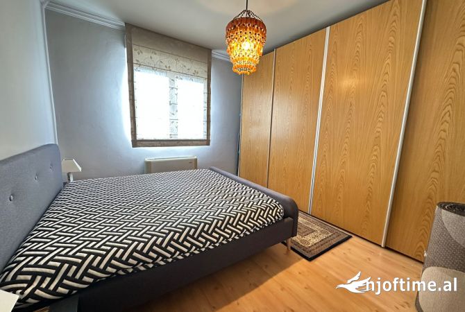 Shtepi me qera Apartament ne Tirane, 2+1, Mobilimi E mobiluar, Pagesa 1,500  Euro.