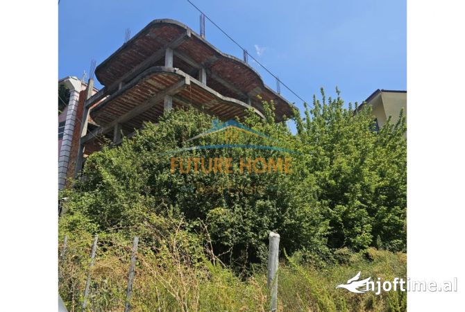 Shtepi ne shitje 7+1 ne Tirane - 530,000 Euro