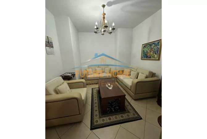 Casa in affitto 2+1 a Tirana - 700 Euro