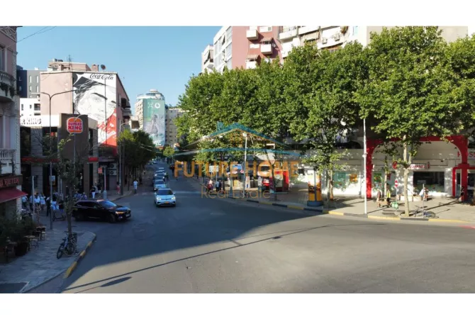 Ambjent Biznesi Per Shitje, 9 Kateshet, Qender, Tirane.