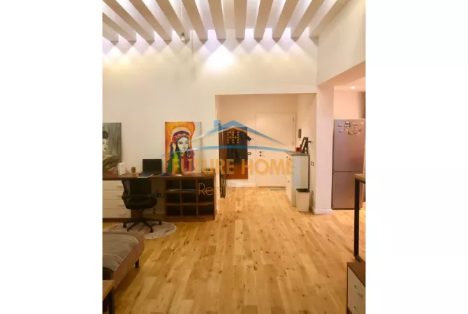 Shtepi me qera Vila Luksoze ne Tirane, 5+1, Mobilimi E mobiluar, Pagesa 3,500  Euro.