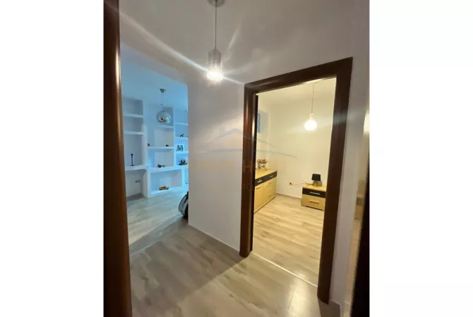 Shtepi me qera 1+1 ne Tirane - 600 Euro