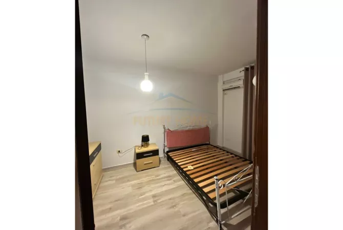 Shtepi me qera Apartament ne Tirane, 1+1, Mobilimi E mobiluar, Pagesa 600  Euro.