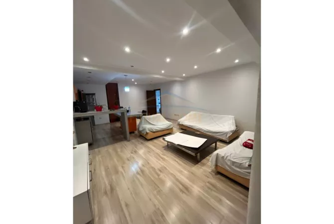 Shtepi me qera Apartament ne Tirane, 1+1, Mobilimi E mobiluar, Pagesa 600  Euro.