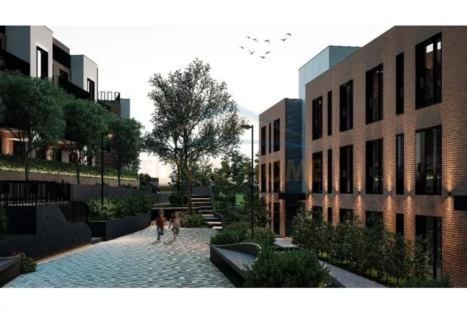 Shtepi ne shitje Apartament ne Tirane, 2+1, Mobilimi Bosh, pa mobiluar, Pagesa 221,200  Euro.