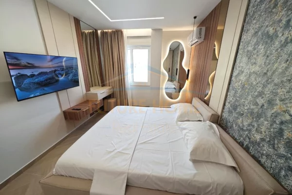 Shtepi ne shitje Apartament ne Durres, 2+1, Mobilimi E mobiluar, Pagesa 500,000  Euro.