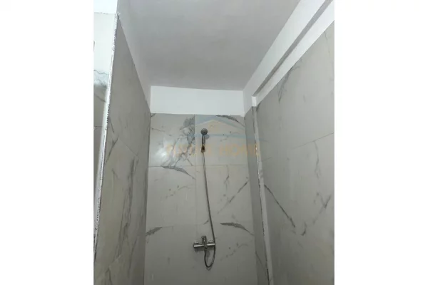 Apartment for sale in Tirana 2+1, Emty