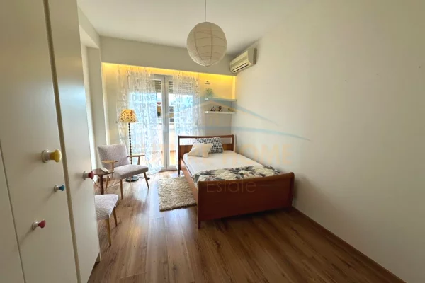 Casa in affitto 2+1 a Tirana - 1,200 Euro