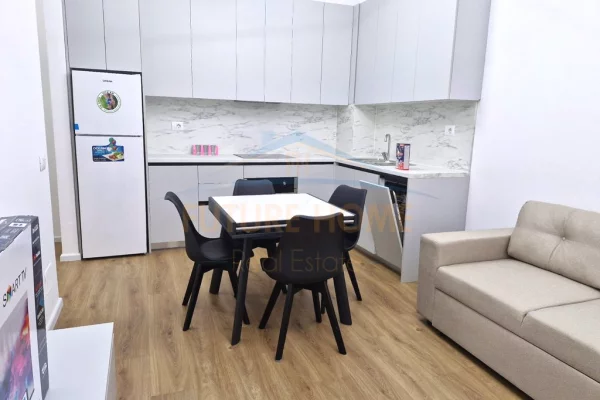 Shtepi me qera 1+1 ne Tirane - 450 Euro