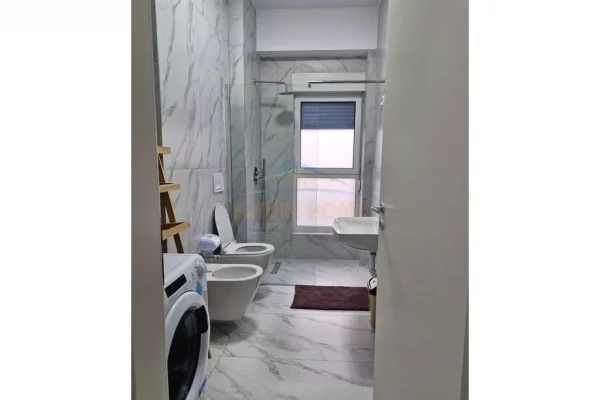 Shtepi me qera Apartament ne Tirane, 1+1, Mobilimi E mobiluar, Pagesa 450  Euro.