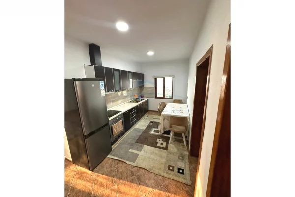 Casa in affitto 2+1 a Tirana - 350 Euro