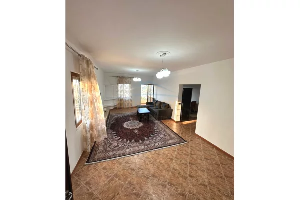 Shtepi me qera Apartament ne Tirane, 2+1, Mobilimi E mobiluar, Pagesa 350  Euro.